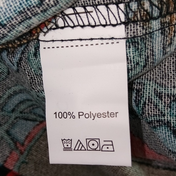 Men's Hawaiian Shirt - Picture 6 of 6